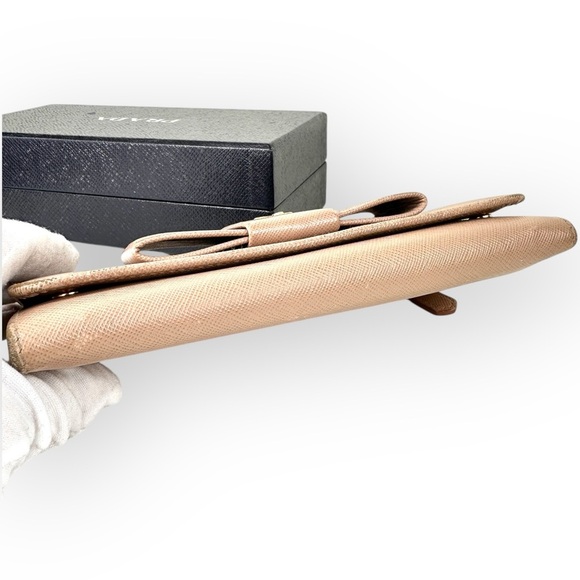 Prada Saffiano Fiocco Bow Wallet in Cammeo Nude | Authentic with added Chain - Picture 16 of 16